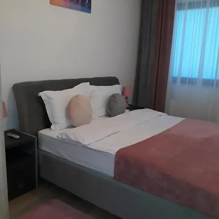 Estetic Apartament Апартаменти
