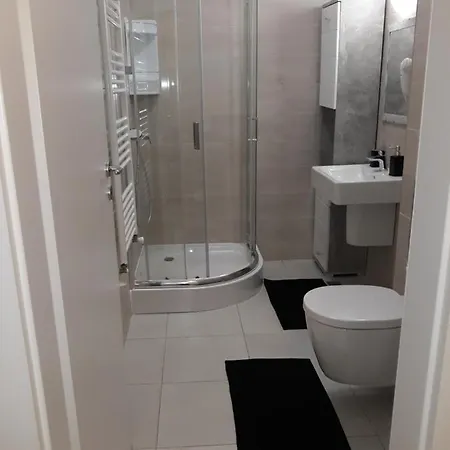 Апартаменти Estetic Apartament Брашов