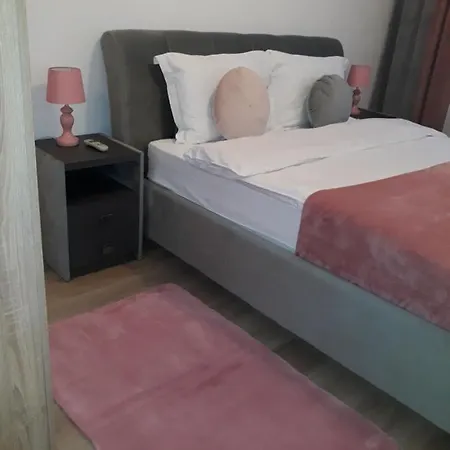 Апартаменти Estetic Apartament *