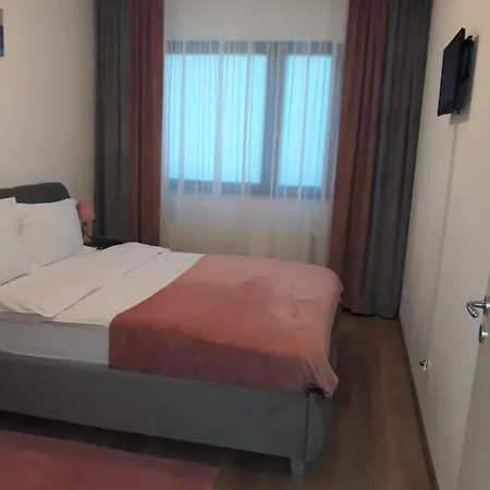 Estetic Apartament Апартаменти Брашов
